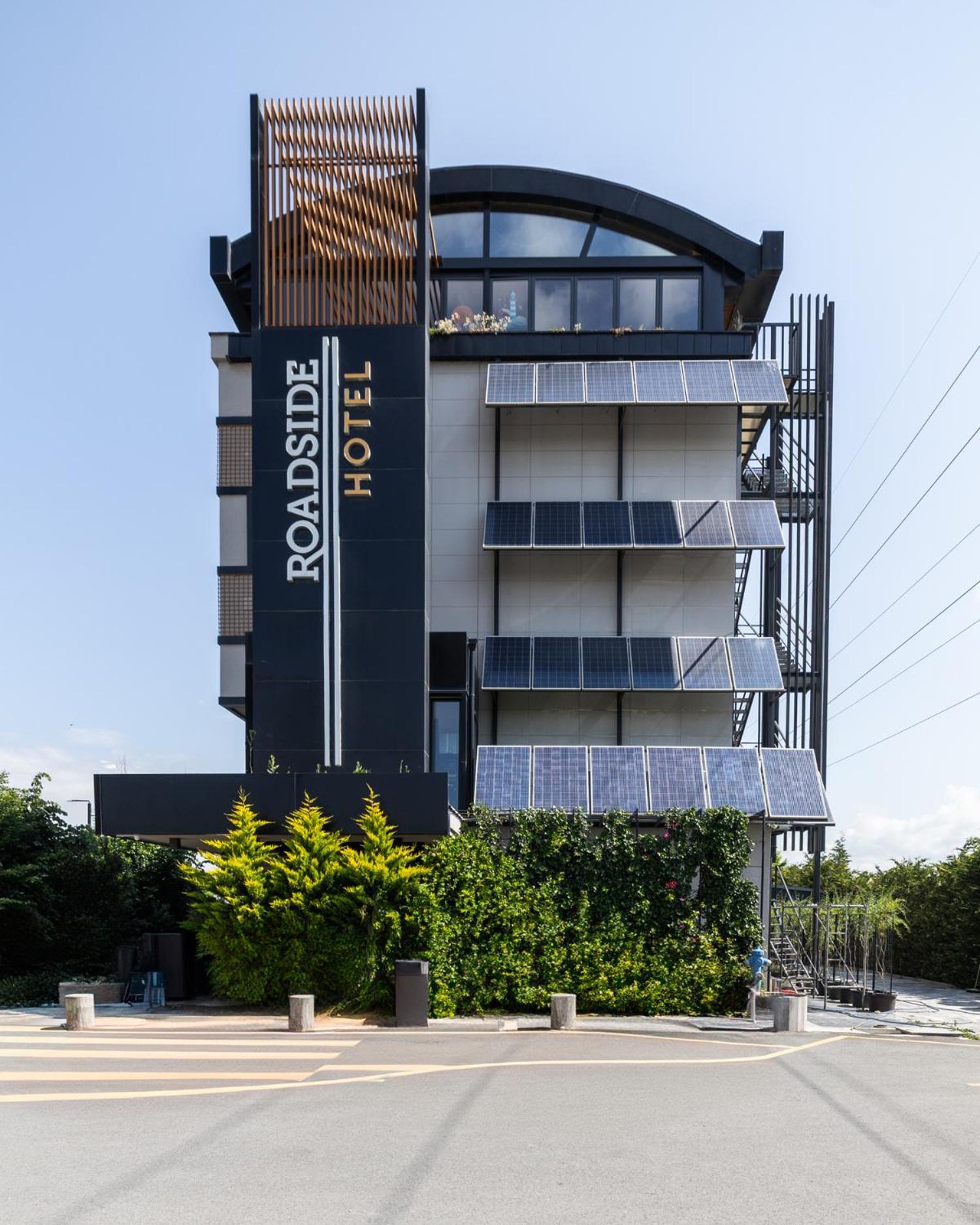 Roadside Hotel Lipjan ภายนอก รูปภาพ